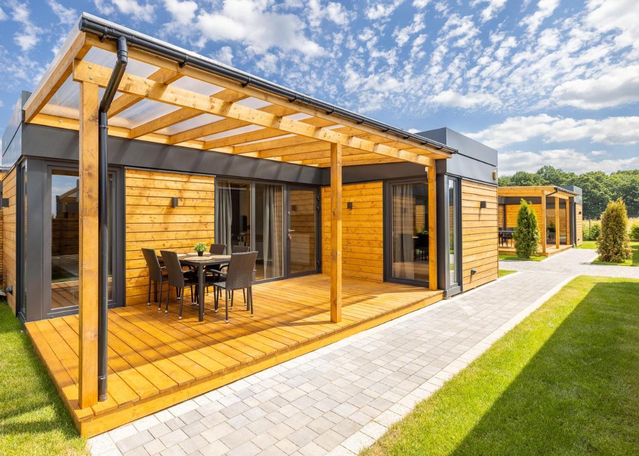 Rresort - Domki Z Krytym I Podgrzewanym Basenem, Sauna, Wifi, Parking W Cenie! Rewal Eksteriør bilde